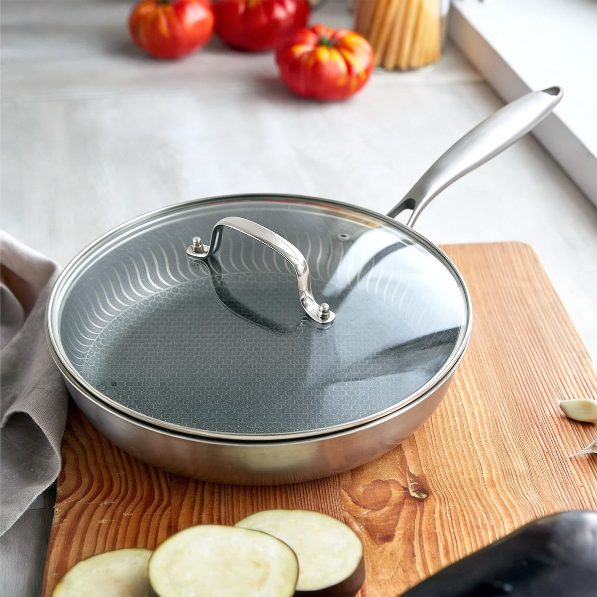 11 IN Glass Lid with Stainless Steel Handle B191
