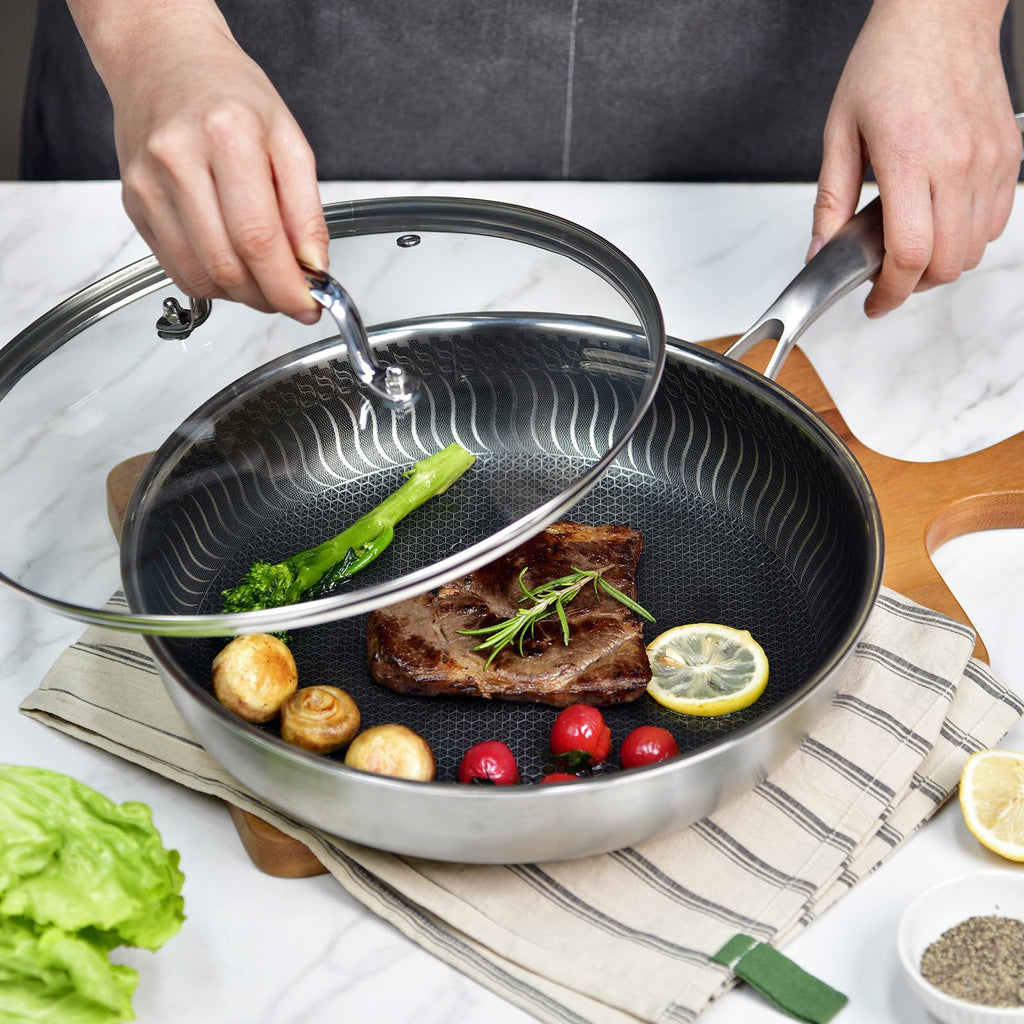 11 IN Glass Lid with Stainless Steel Handle B191